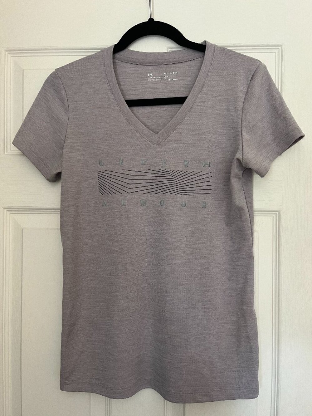 Under Armour Women's T-Shirt